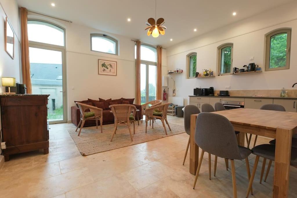 Villa Magnifiques Ecuries Juste Renovees - Domaine De La Mulotiere à Langeais Extérieur photo